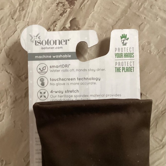 Isotoner Women's Spandex Fleece-Lined Gloves - Picture 4 of 7